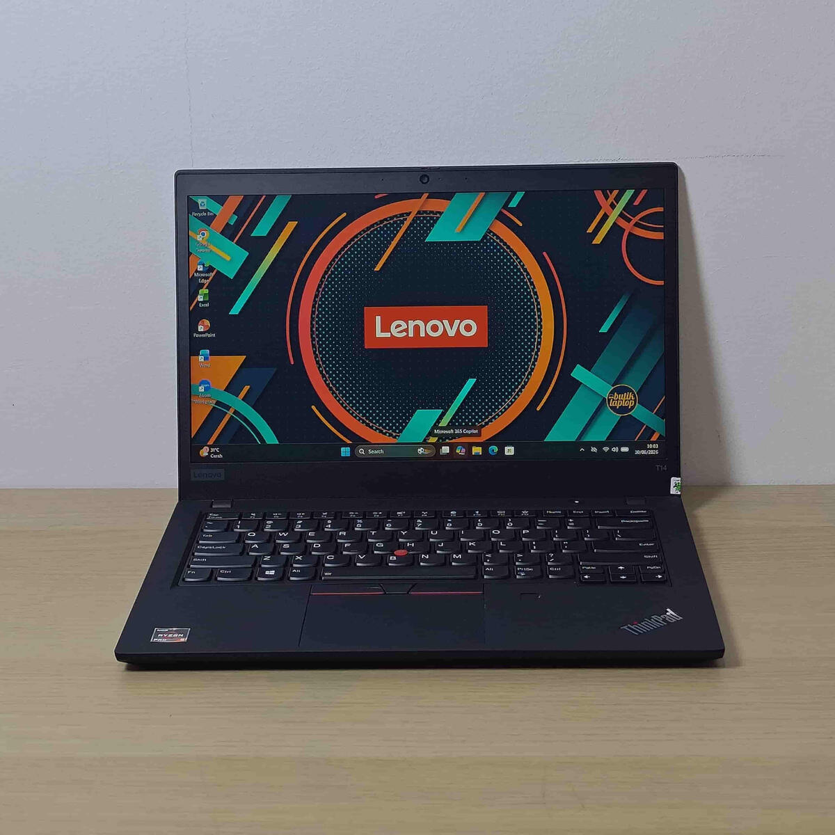 Lenovo Thinkpad T14G2 Depan Tengah Lenovo Thinkpad T14G2 Tengah Butik Laptop